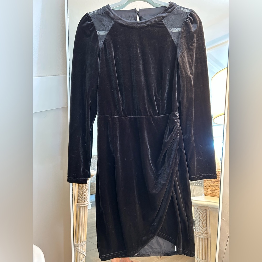 NEW Lace Velvet Long Sleeve Dress Wedding Guest Elegant Dress M